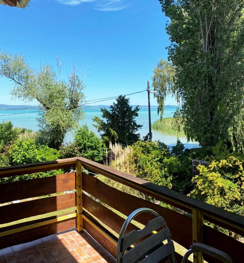 Bella Garden Villa Балатонсарсо Екстериор снимка
